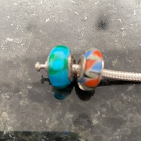 Pandora murano glass charms - Picture 2 of 2